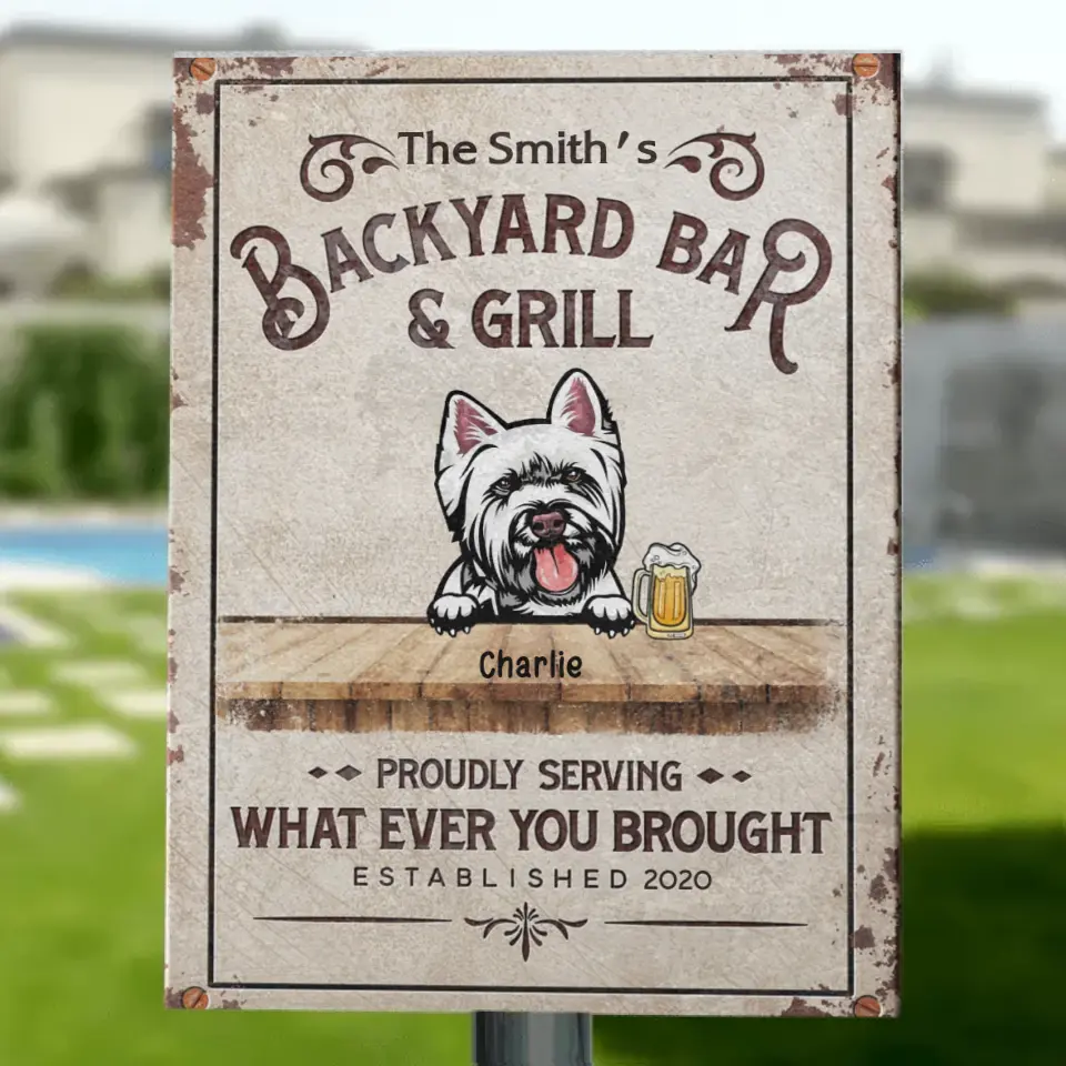 Backyard Bar & Grill - Letrero metálico vertical personalizado para mascotas