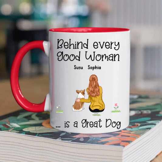 Detrás de una buena mujer hay perros - Taza personalizada con acento personalizado - Regalos para amantes de los perros 